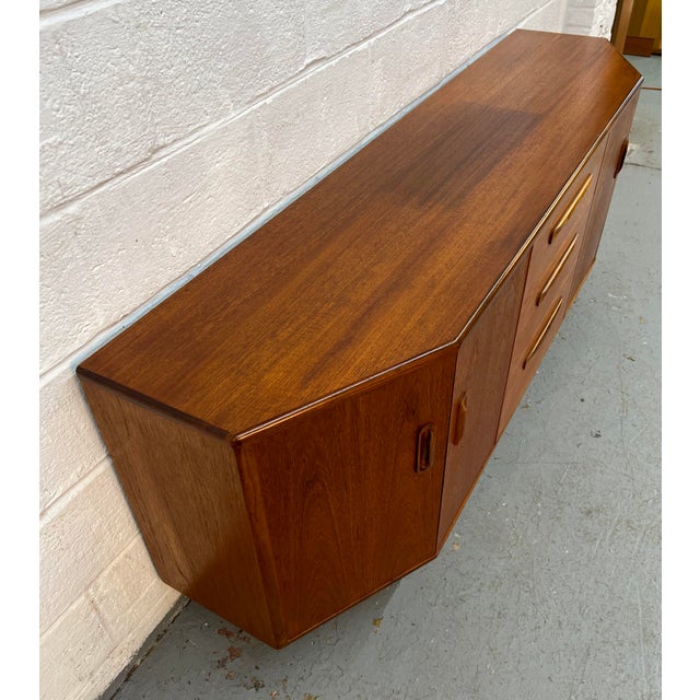 Mid-Century Teak "Fresco" Sideboard by G-Plan For Sale In New York - Image 6 of 17