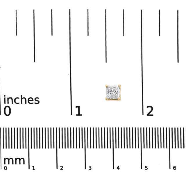 IGI Certified 14K Yellow Gold 1.00 Cttw Princess-Cut Square Diamond 4-Prong Solitaire Stud Earrings (I-J Color, VS1-VS2 Clarity) For Sale In New York - Image 6 of 6