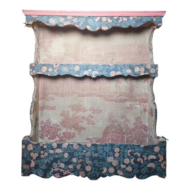 Small French Estanier, With Scalloped Edging and Hand Painted Trim For Sale
