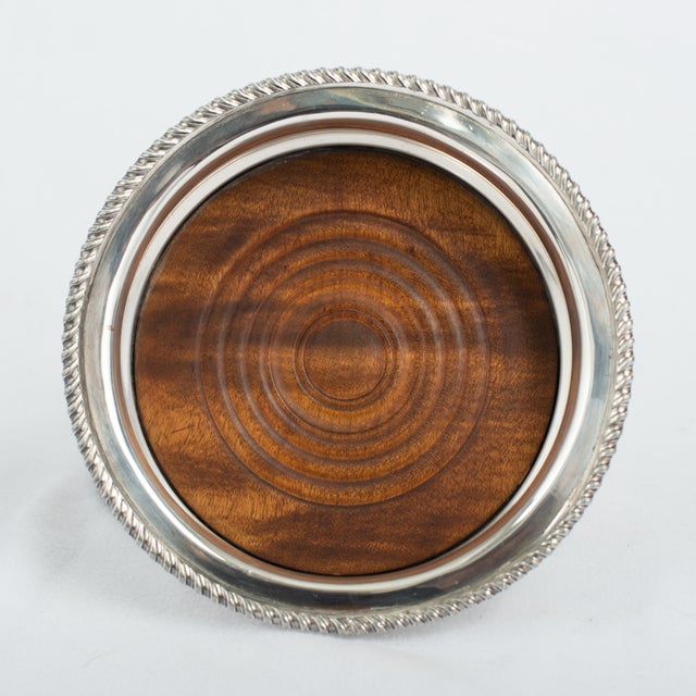 Sheffield Silver Co. Pair of Large Antique Wine Coasters, English, Silver Plate, Edwardian, c.1910 For Sale - Image 4 of 5