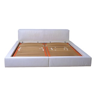 Sera Double Bed in Leather by Roberto Palomba for Poltrona Frau, 1980s For Sale