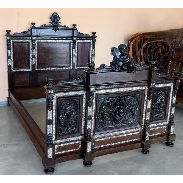 Mid 19th Century French Napoleon III Black Carved Ebonized Bed with Cherubs For Sale - Image 18 of 18
