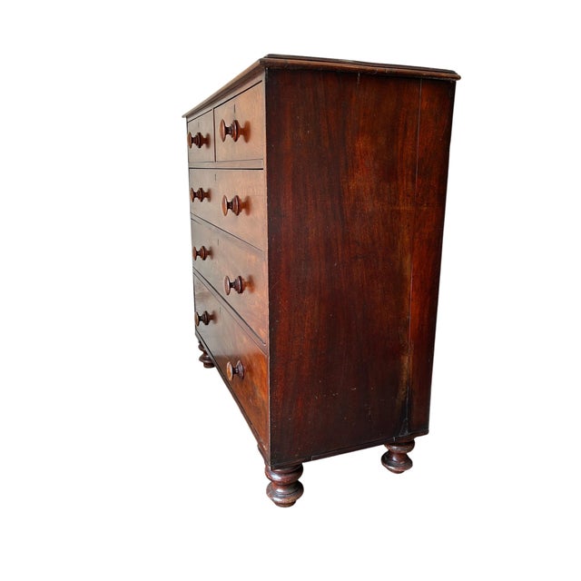 Early Victorian Figured Mahogany Chest of Drawers, 1840s For Sale - Image 6 of 12
