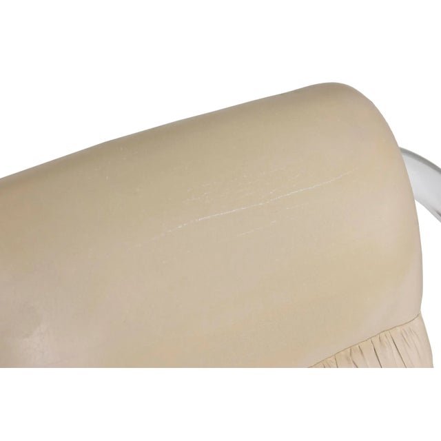 Tan Vintage Lion N Frost Signed Lucite Round Dining Table With Four Lucite and Leather Channeled Chairs For Sale - Image 8 of 12