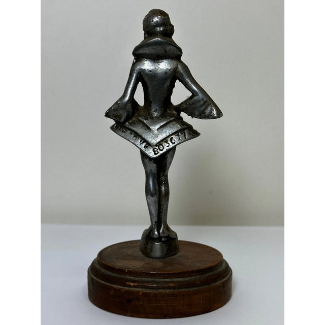 1930s Art Deco British Bronze Lady Dancer Car Mascot Figurine For Sale - Image 4 of 12