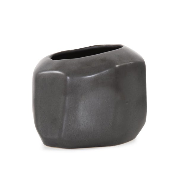 Modern Gray Alamo Vase- Medium For Sale - Image 3 of 10