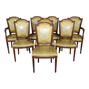Fine Set of 8 Early 1900s Era French Louis XVI Style Walnut Dining Chairs