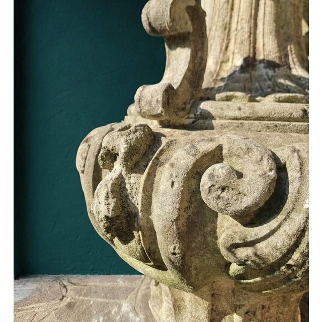 Antique Vicenza Stone Vases from Palazzo Veneto, 1880, Set of 2 For Sale - Image 6 of 10