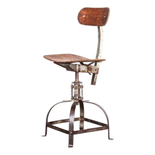 French Swivelling Bienaise Desk Chair with Cream and Metal Frame, 1950s For Sale