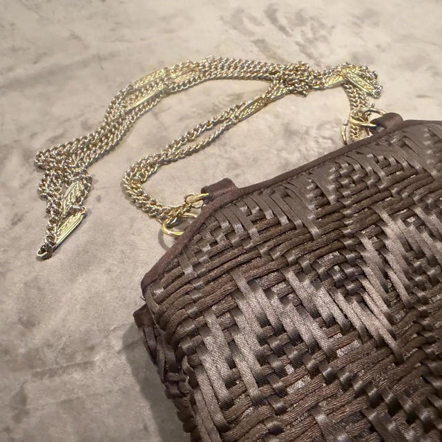 Brown 1960s Luxury Brown Woven Cotton and Brass Italian Evening Bag For Sale - Image 8 of 18