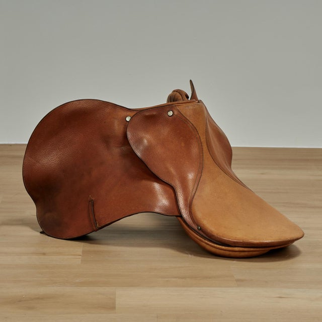 English Vintage English Sowter & Co Horse Saddle For Sale - Image 3 of 13