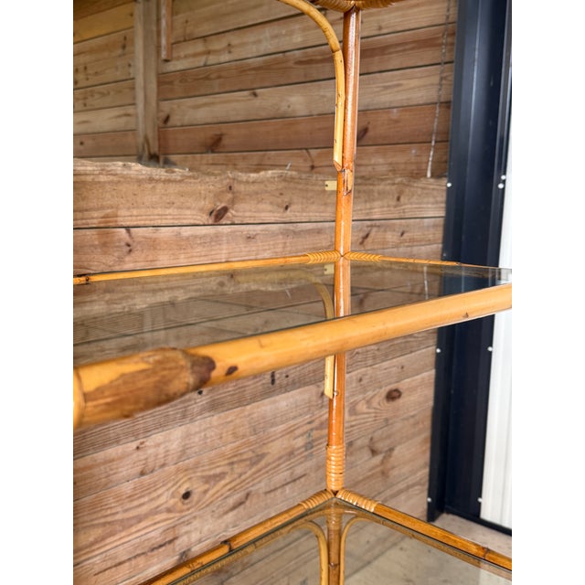 Mid 20th Century Vintage Boho Coastal Rattan Étagère With Fan Top and Glass Shelves For Sale - Image 5 of 12