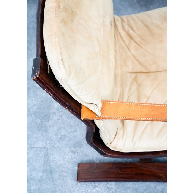 Mid Century Danish Modern Lounge Chair Brown Leather Armchair Tan Saddle Arms For Sale - Image 11 of 12