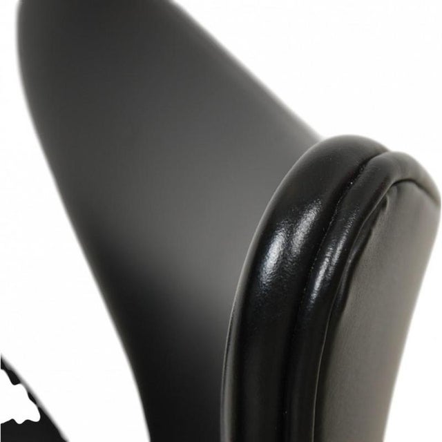 3208 Lily Chair in Black Leather by Arne Jacobsen, 1990s For Sale - Image 14 of 18