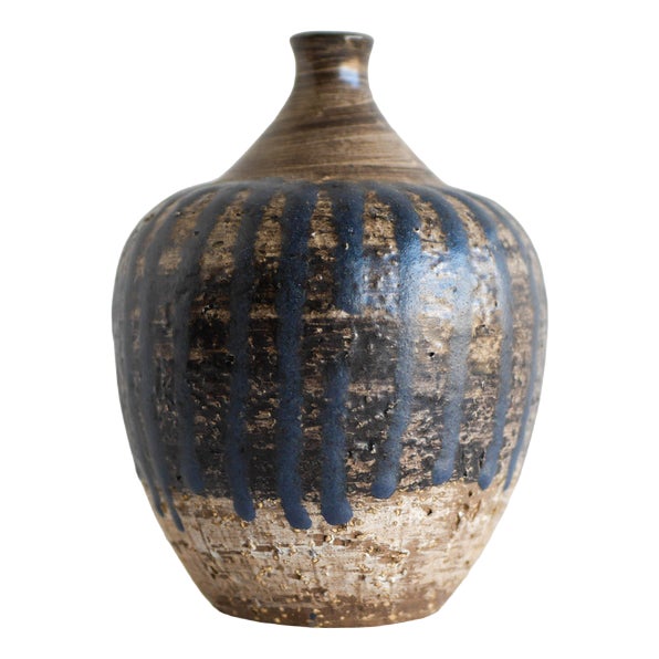 Mid-Century Scandinavian Modern Brutalist Art Design Art Pottery Vase by Mari Simmulson for Upsala Ekeby, Sweden, 1970s For Sale