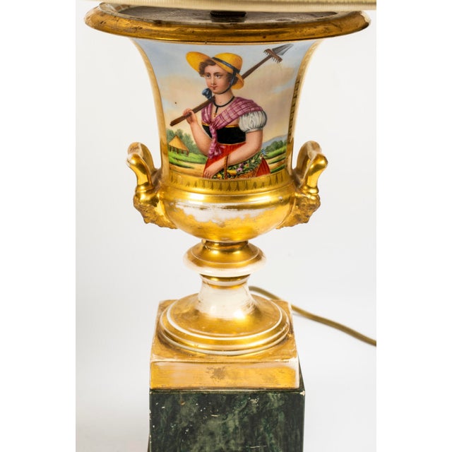 Antique Early 19th Century Old Paris Porcelain Urn Vases Decorated With Gardeners Now Mounted as Table Lamps - A Pair For Sale - Image 4 of 16