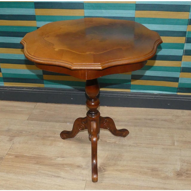 Small Chippendale Side Table with Inlays, 1970s For Sale - Image 11 of 11