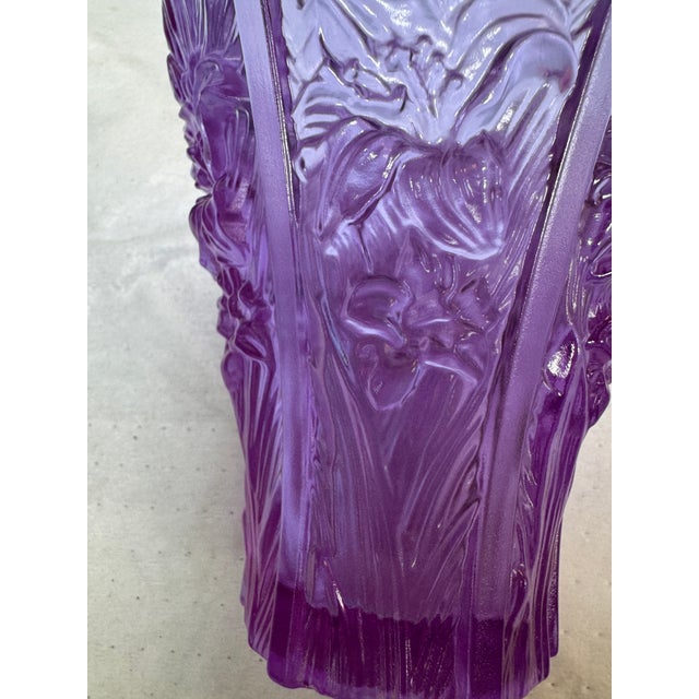 Purple Liuli Crystal Art Presence of Spring Collection Profusion of Lilies Vase For Sale - Image 8 of 12