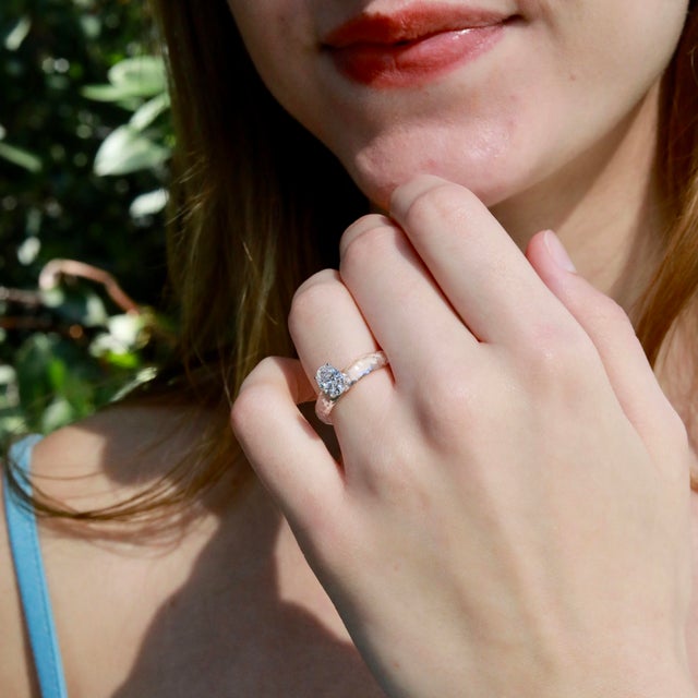 Not Yet Made - Made To Order Kai Everlight 1.00ct Oval Lab Grown Diamond Faceted Sapphire Ring in 14k Gold (All Sizes Available) For Sale - Image 5 of 6