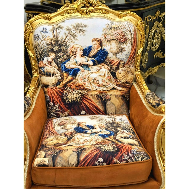French Louis XV Bergère Chair With Romantic Tapestry Upholstery, Velvet Panels & Hand-Gilded Gold Leaf Frame For Sale In Miami - Image 6 of 7