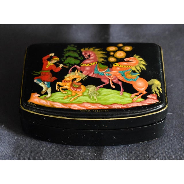 Vintage Russian Palekh Lacquer Box Humpbacked Horse Signed Hand Painted Art For Sale - Image 10 of 16