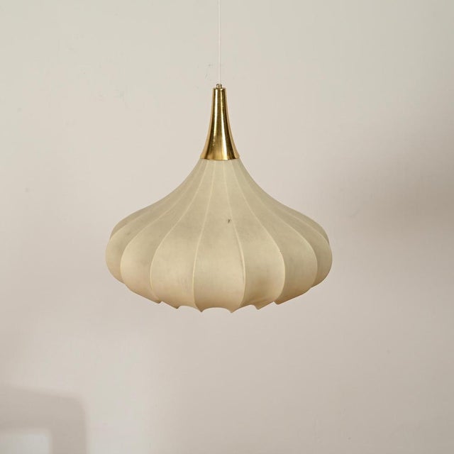 Large Mid-Century Beige Flower Cocoon Pendant by Achille Castiglioni for Hille, Italy, 1960s For Sale - Image 6 of 14