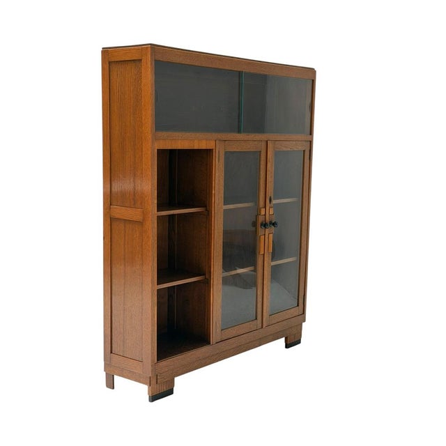 Art Deco Modernist Display Bookcase in Oak with Glass Doors, 1930s For Sale - Image 12 of 12
