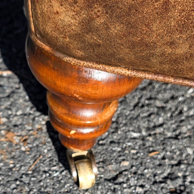 Wood Mid 20th Century Lee Industries Tufted Leather Ottoman on Casters For Sale - Image 7 of 8