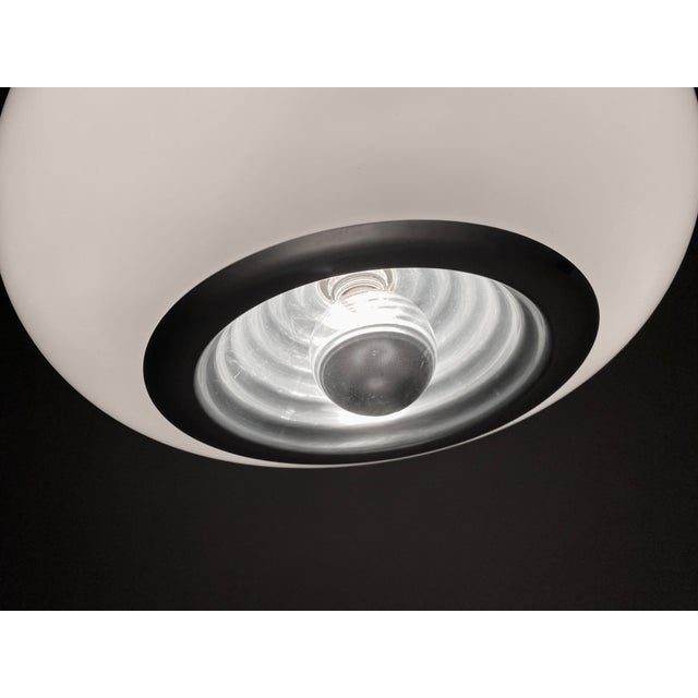 Black and White Pendant by Pier Giacomo and Achille Castiglioni for Flos, 1965 For Sale - Image 9 of 14