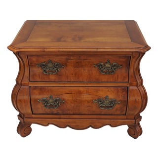 Vintage Henredon French Louis XV Style Two Drawer Bombe Chest Nightstand or Side Table For Sale