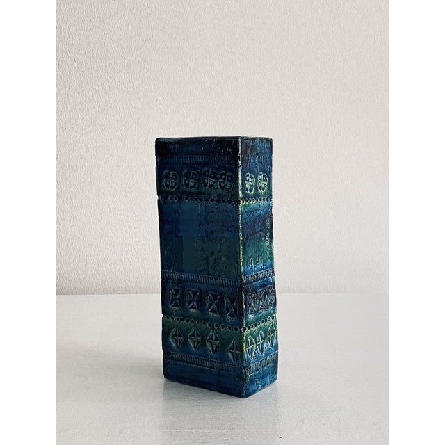Blue Rimini Blue Vase by Aldo Londi for Bitossi, Italy For Sale - Image 8 of 15