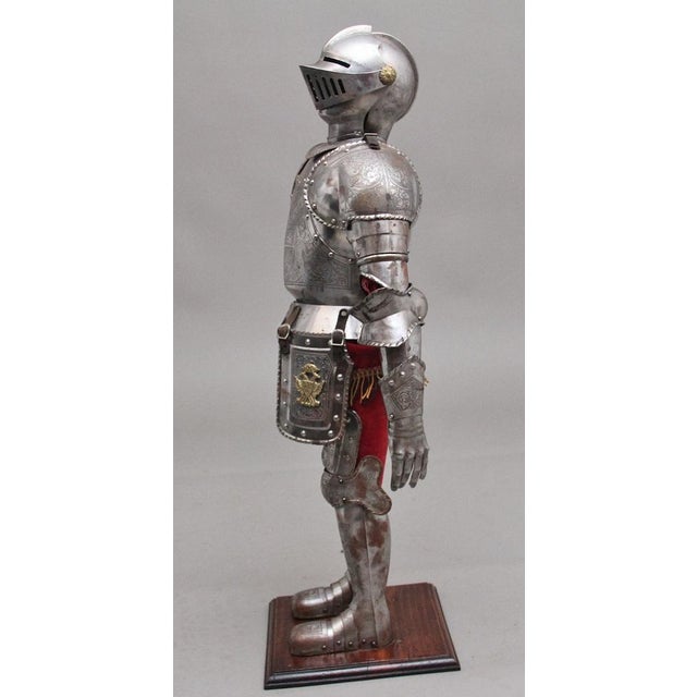 Early 20th Century Miniature Suit of Armour For Sale - Image 12 of 15