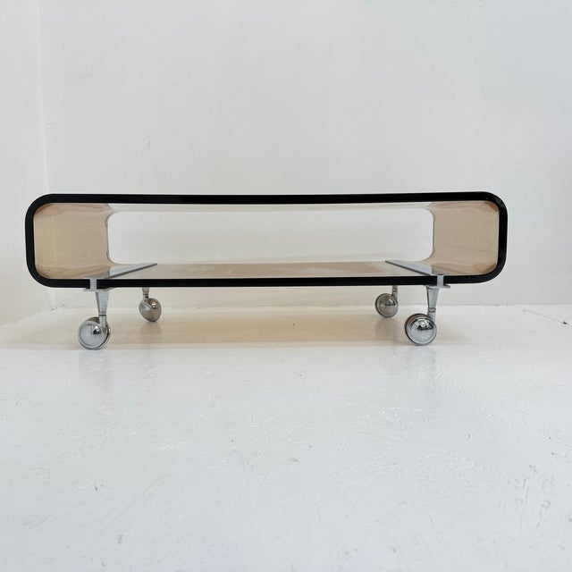 Plastic Mid-Century Acrylic Glass Coffee Table by Michel Dumas for Roche Bobois, 1972 For Sale - Image 7 of 18