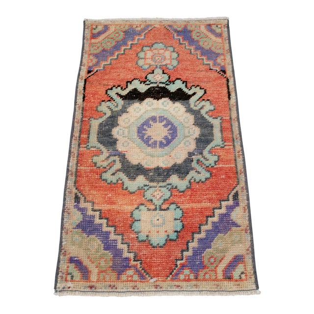 1960s Hand Knotted Door Mat, Entryway Rug, Bath Mat, Kitchen Decor, Rug, Turkish Rug - 1'5" X 2'6" For Sale - Image 4 of 13