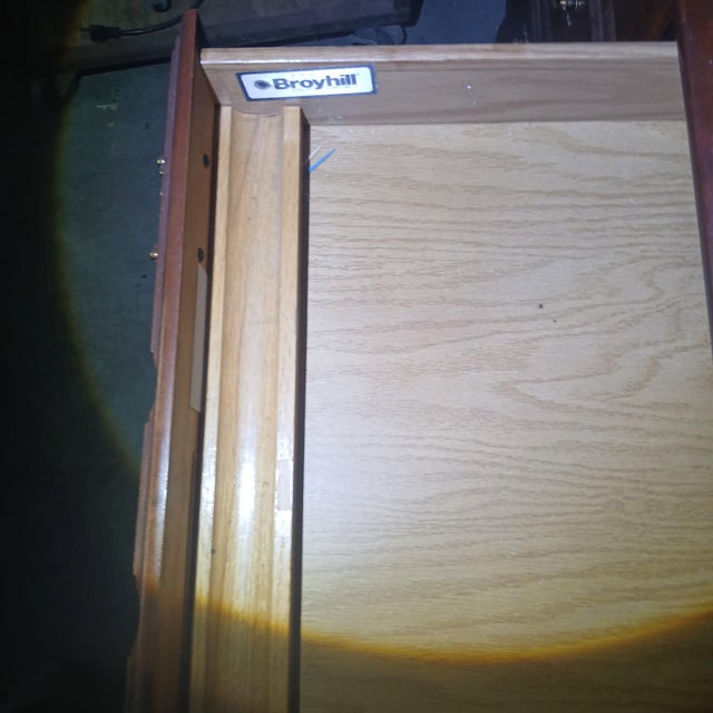 Auburn 1980s Broyhill Office Desk For Sale - Image 8 of 8