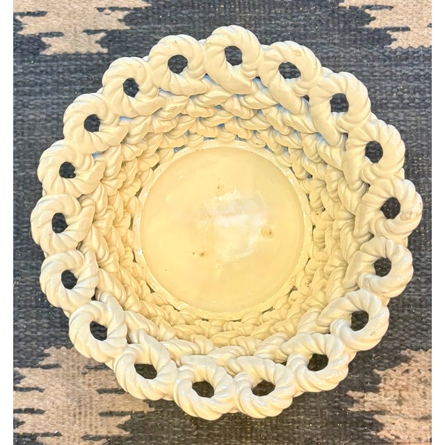 1960’s Trompe-L’oeil White Ceramic Rope Cache Pot For Sale - Image 4 of 10
