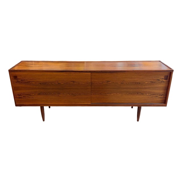 Niels Moller Model 20 Rosewood Credenza for Jl Moller, 1950s For Sale