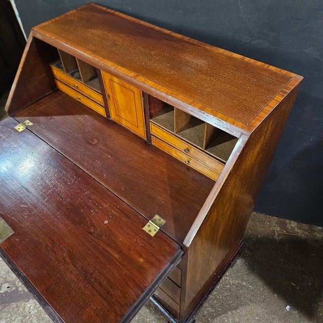 Late 19th Century Edwardian Urn & Swag Inlaid, Satin Banded, Mahogany 5 Drawer Bureau on Bracket Feet For Sale - Image 9 of 18