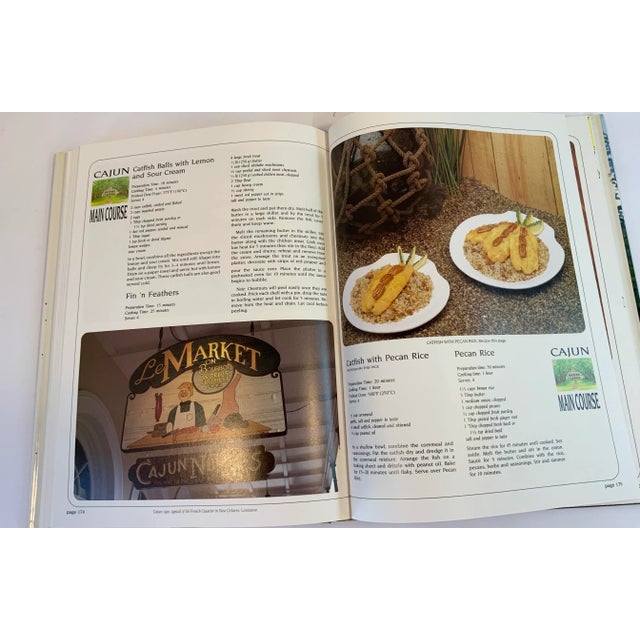 1981 “American the Majestic Pictorial Cookbook” For Sale - Image 10 of 11