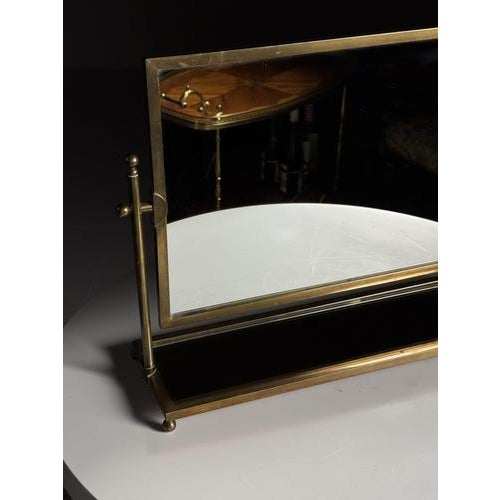 French Make-Up Mirror in Brass For Sale - Image 3 of 12