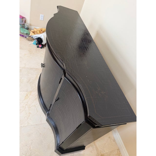 Ethan Allen Ethan Allen Chinoiserie Hand-Painted Serpentine Sideboard For Sale - Image 4 of 5