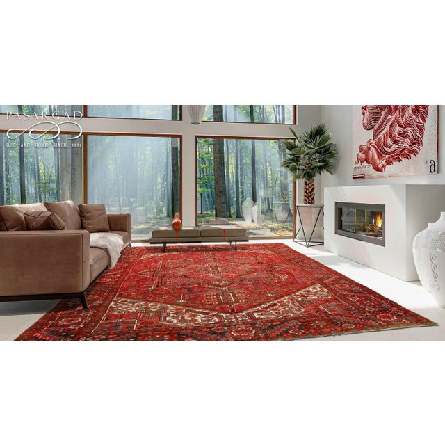 1940s 1940s Persian Heriz Rug 9'6'' X 12'7'' For Sale - Image 5 of 5