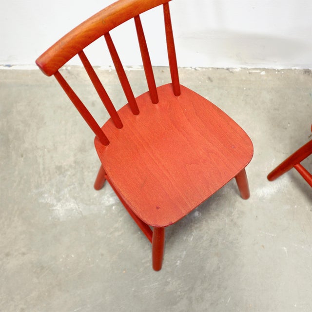 1950s Pair of Child’s Chairs in the Style of FDB Møbler Model J46 Designed by Poul Volther For Sale - Image 4 of 4