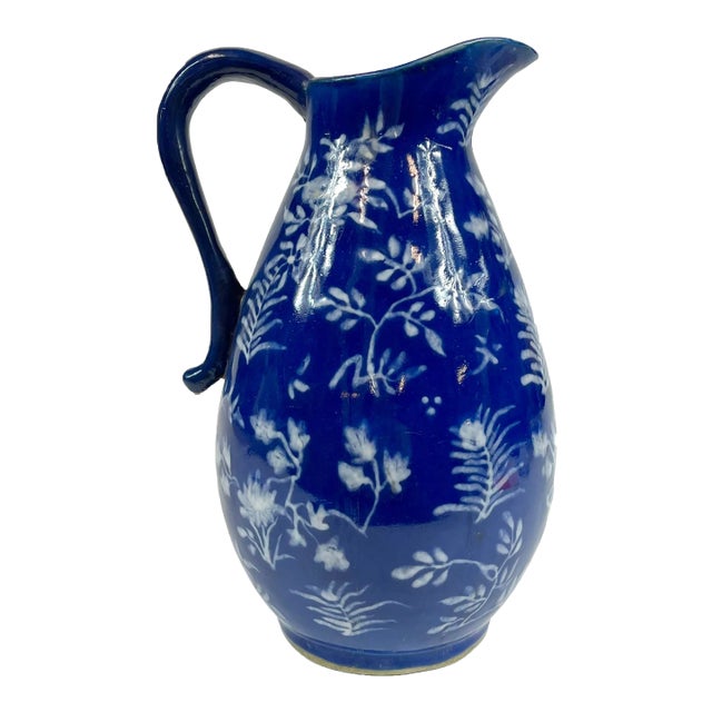 19th Century Chinese Blue and White Porcelain Jug For Sale