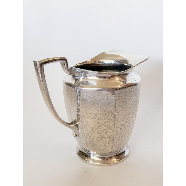 Silver 1930s Hammered Nickel Silver Pitcher, Homan Plate W.m. Mount Usa For Sale - Image 8 of 17