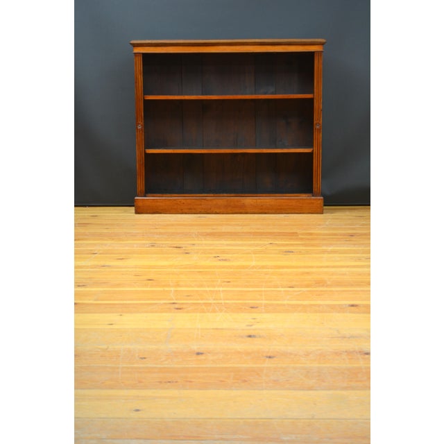 English Victorian Open Bookcase in Walnut, 1890 For Sale - Image 13 of 13