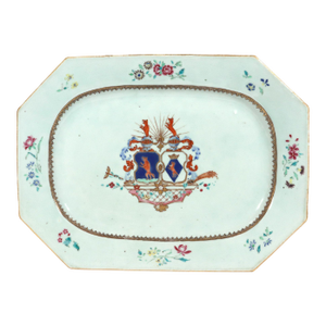 Chinese Export Porcelain Armorial Dish With European Coat of Arms