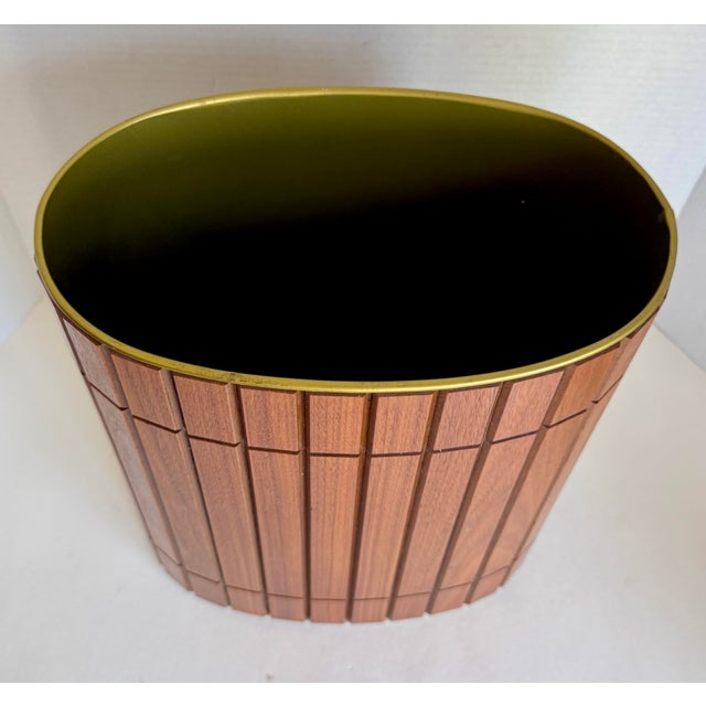 Mid-Century Modern 1960s Ransburg Wood Slat & Gold Metal Oval Wastebasket For Sale - Image 3 of 11