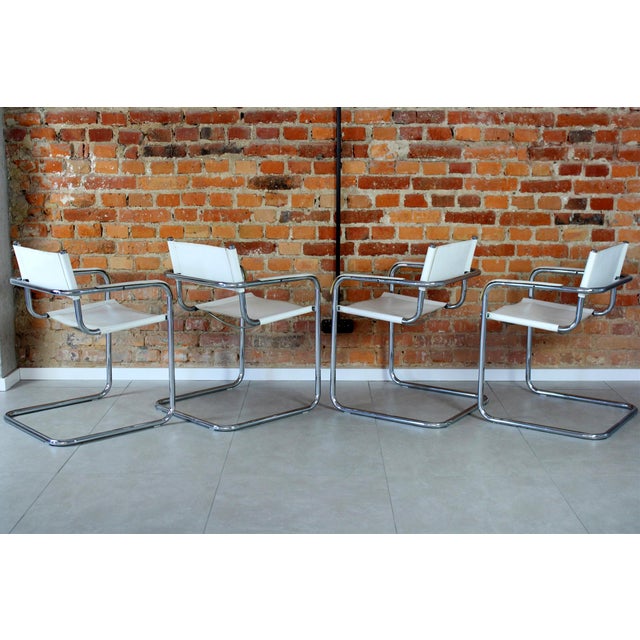 Bauhaus Vintage Italian White Leather and Chrome Cantilever Chairs, Italy, 1980s, Set of 4 For Sale - Image 3 of 18