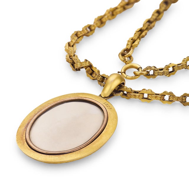 Early 20th Century Victorian 18k Yellow Gold Lyre Necklace For Sale In Los Angeles - Image 6 of 6